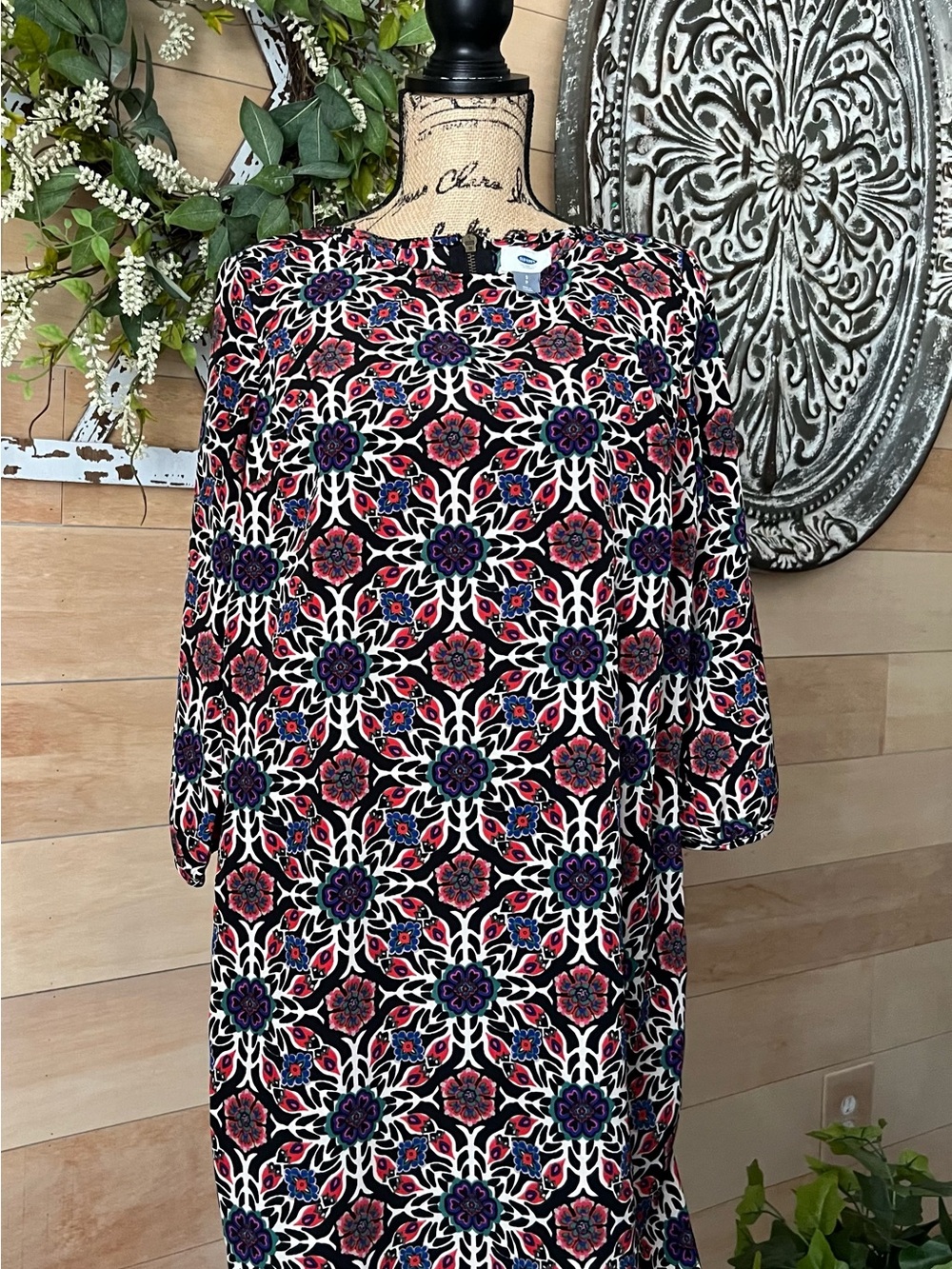 Old Navy Black Floral-Pattern Mini Dress with Multi Floral Accents Size Small